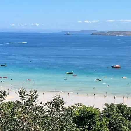 Luxury Lumiere, Sea Views, 3 Bedrooms, Parking *